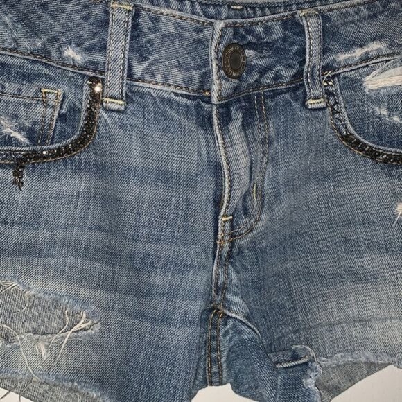 Distressed Denim Shorts With Beaded Trim Size 2 - Picture 5 of 11